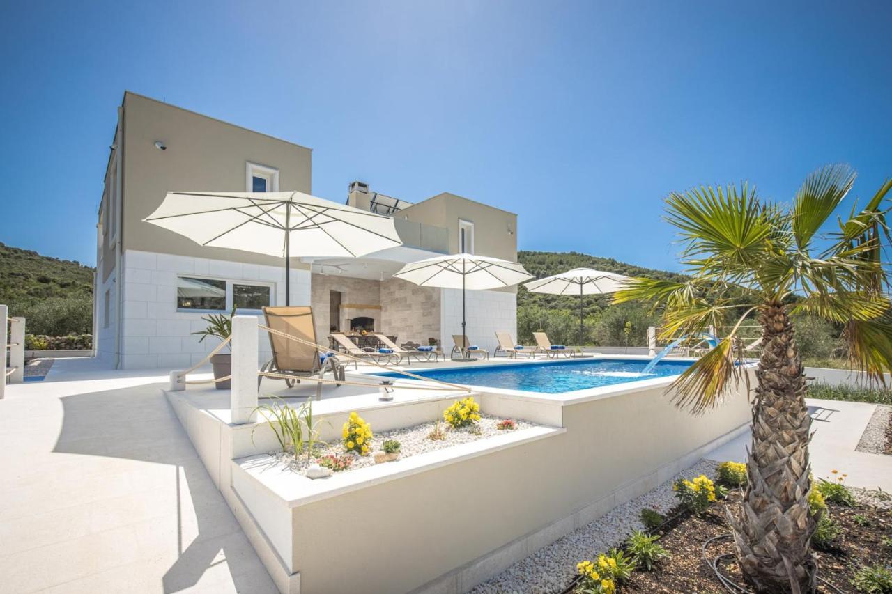 Villa Hileja 산책길 외부 사진