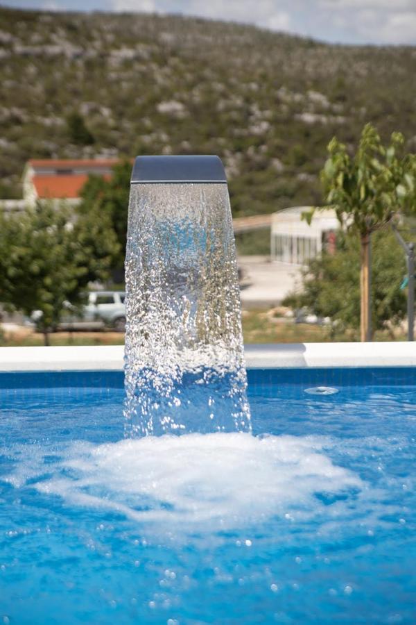 Villa Hileja 산책길 외부 사진