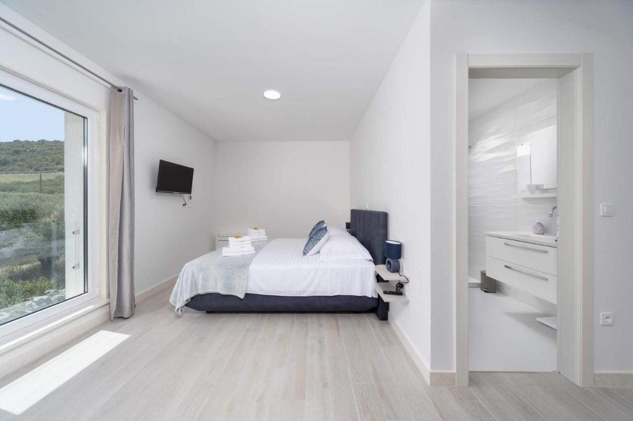 Villa Hileja 산책길 외부 사진